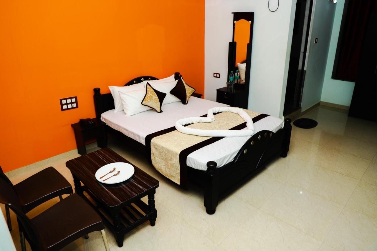 Hotel Megha Residency Haveri Zewnętrze zdjęcie